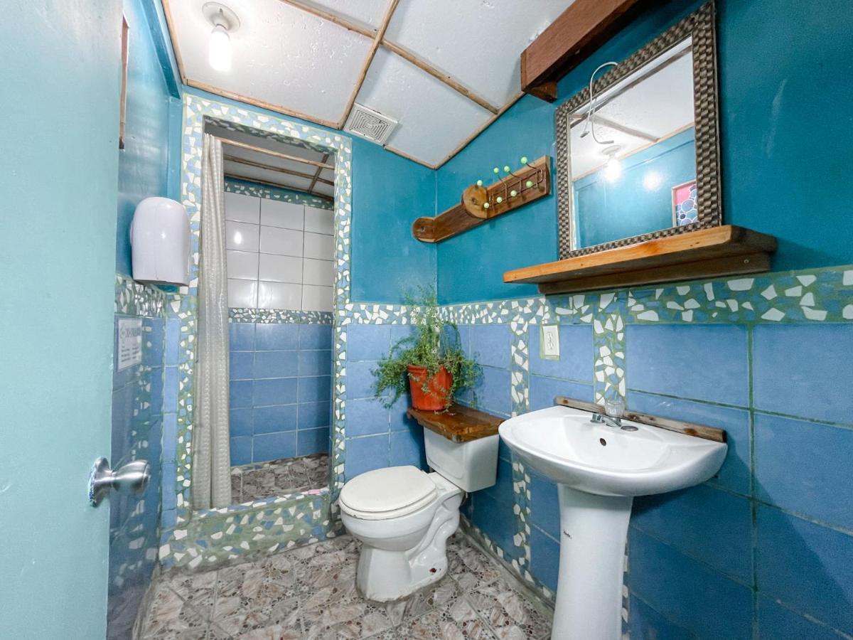Aqua Lounge Hostel Bocas Town Luaran gambar