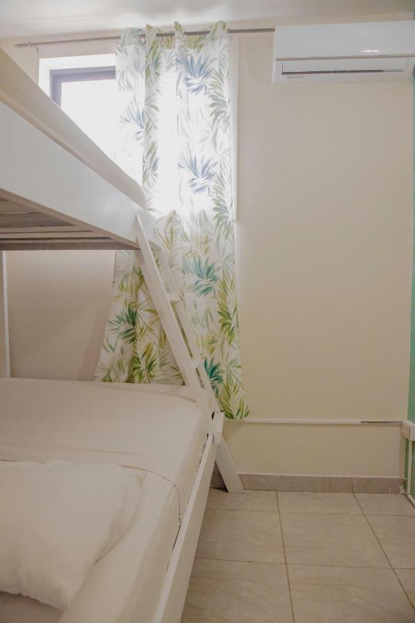 Aqua Lounge Hostel Bocas Town Luaran gambar